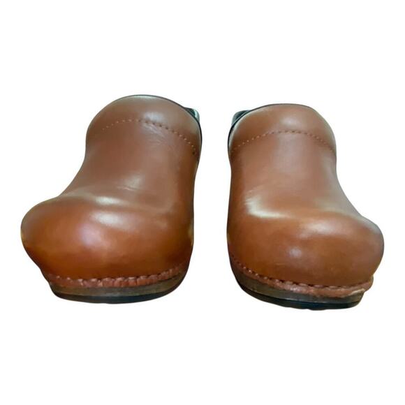 Dansko XP Slip Resistant Clog Nurse Shoes Womens Size EUR 35 US 5 Brown Slip Ons - Picture 14 of 16